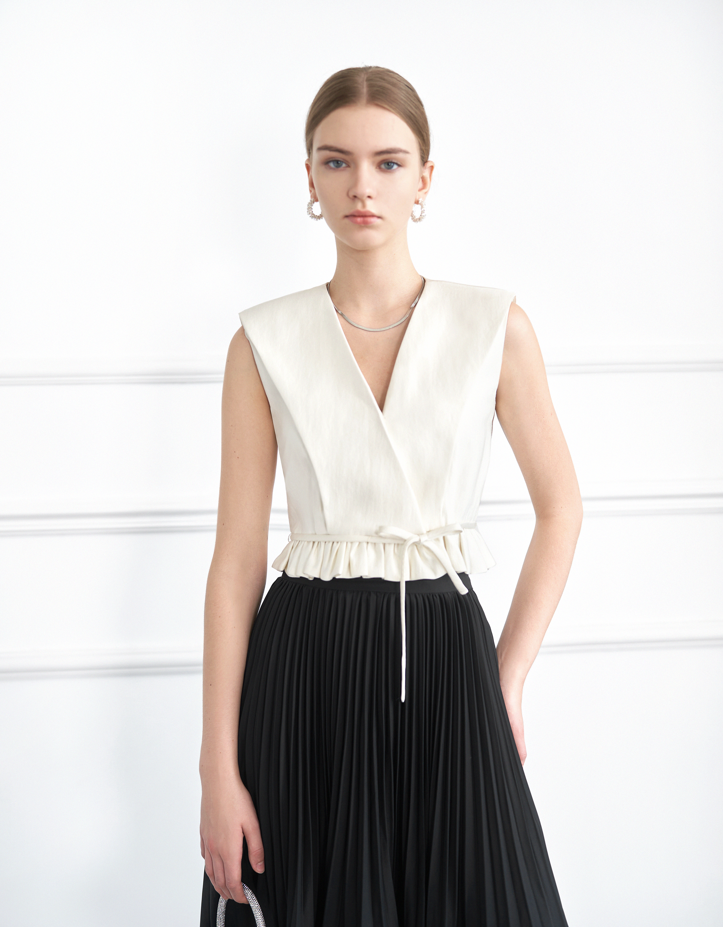 V-neck Ruffled Crop Top