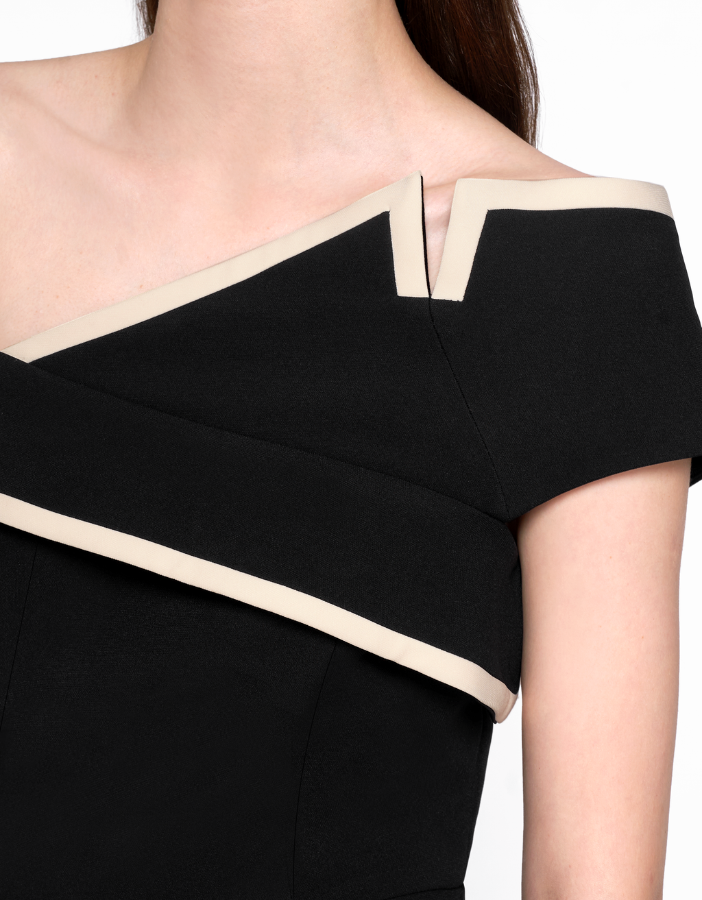 Off-shoulder Contrast Trim Jumpsuit
