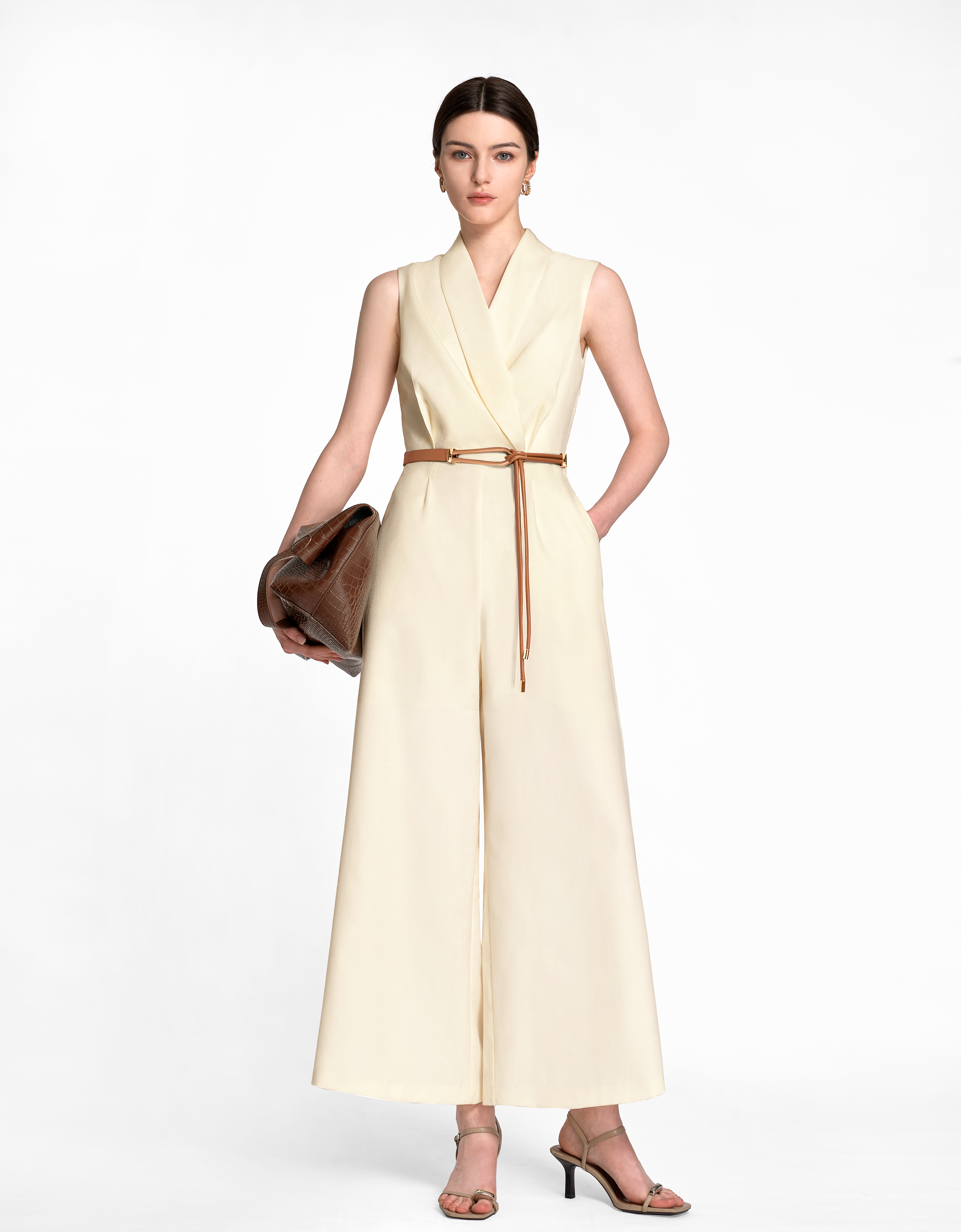 Shawl Collar Sleeveless Jumpsuit
