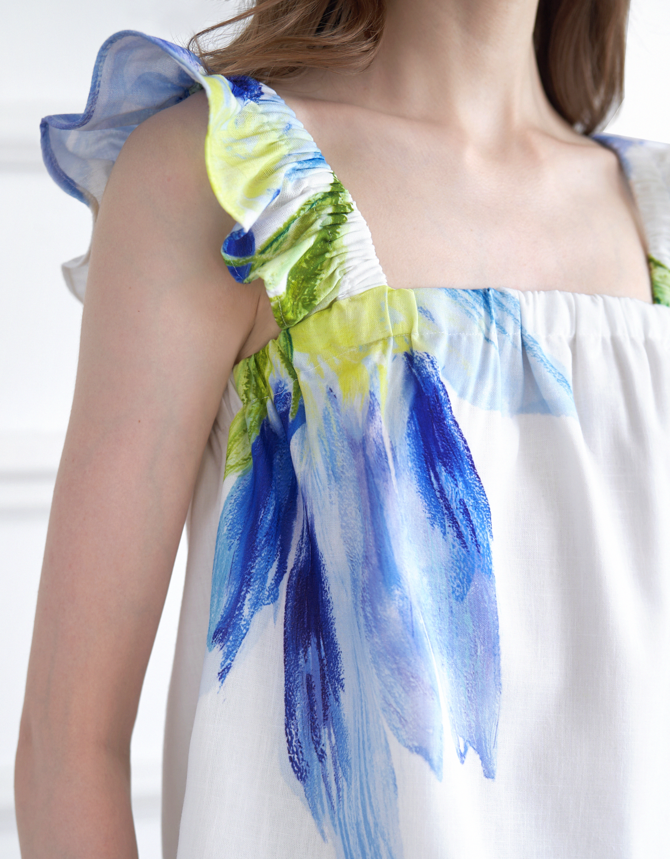 Floral Print Flared Sleeve Top