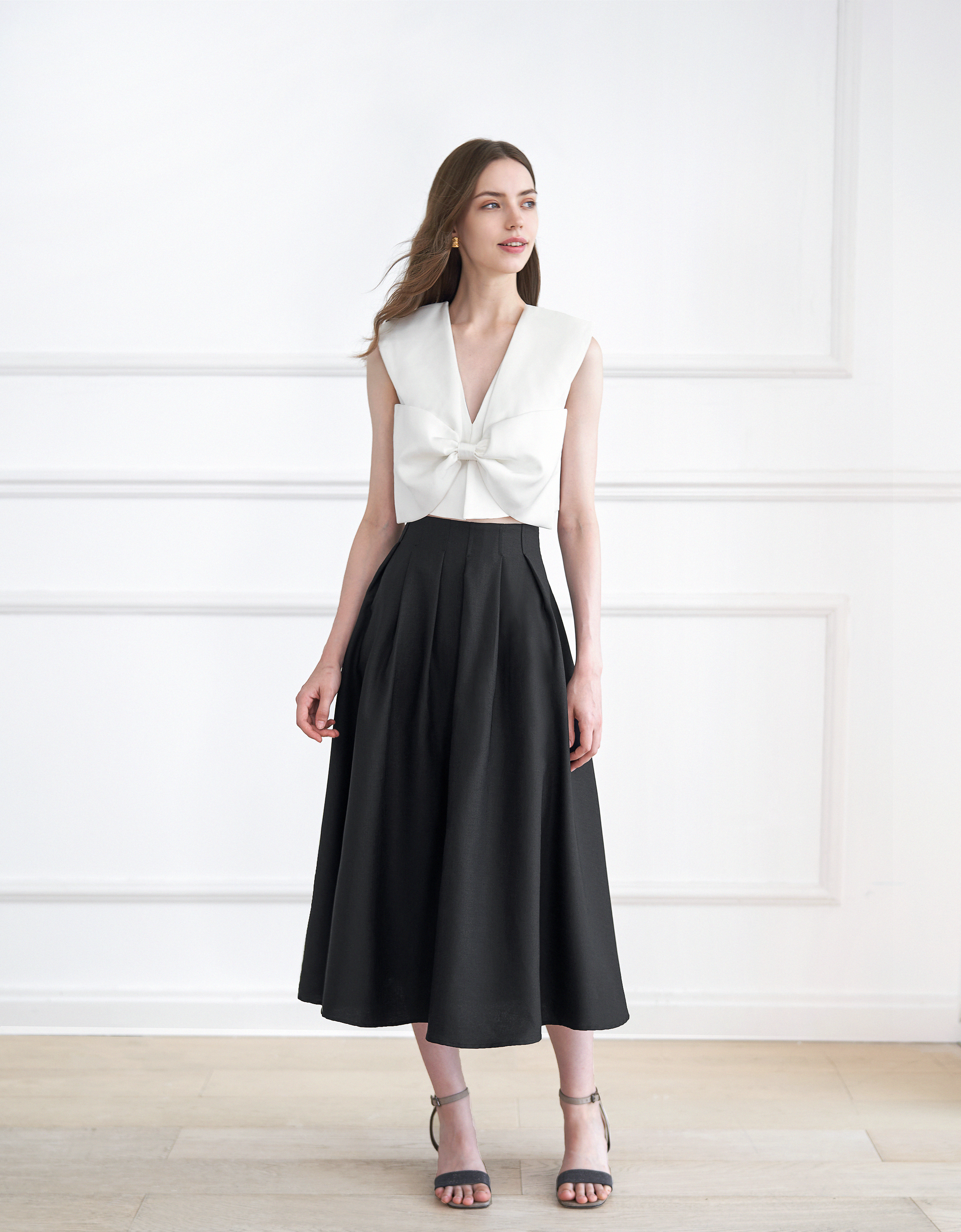 Bow Front Sleeveless Top