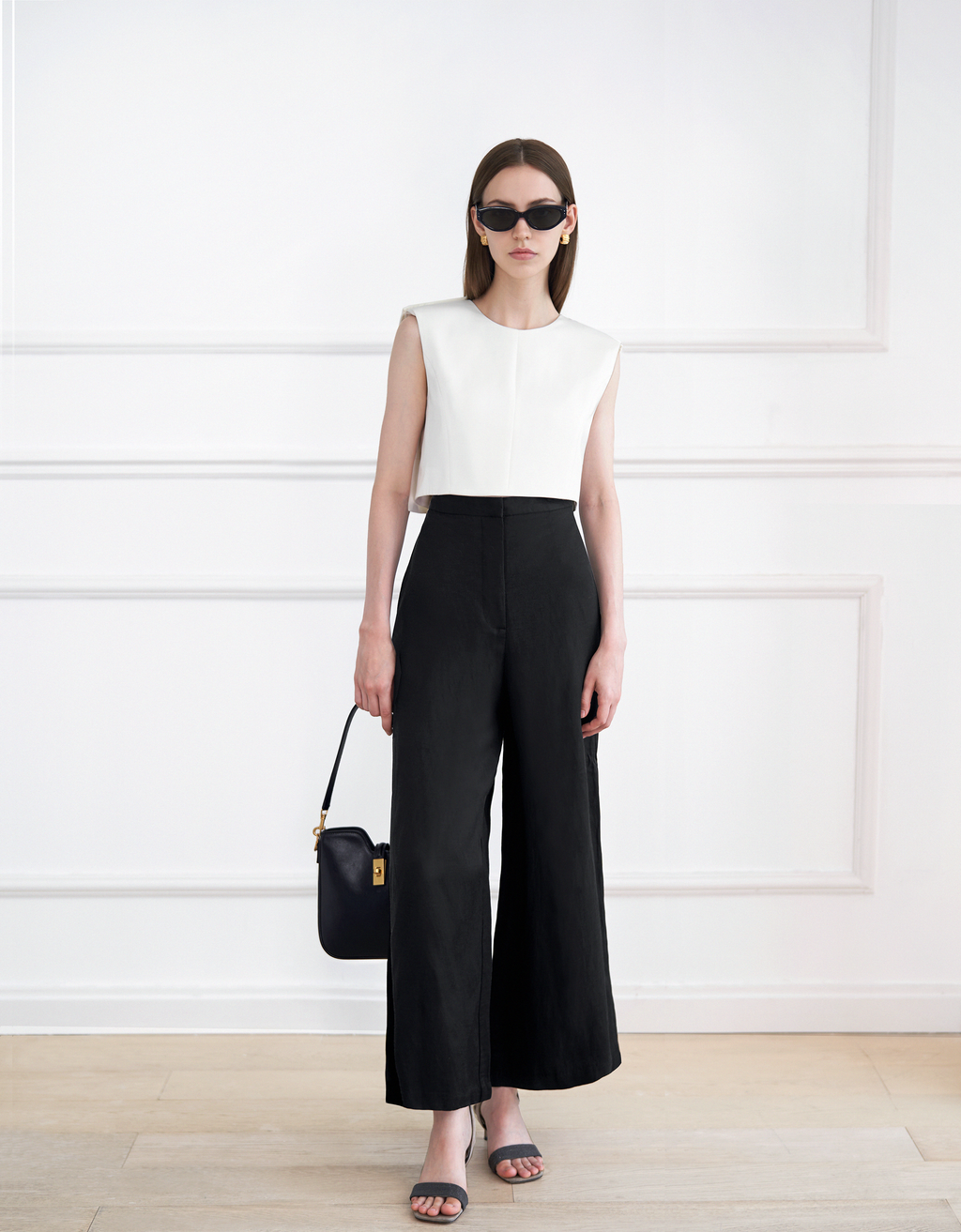 Bow Front Sleeveless Top