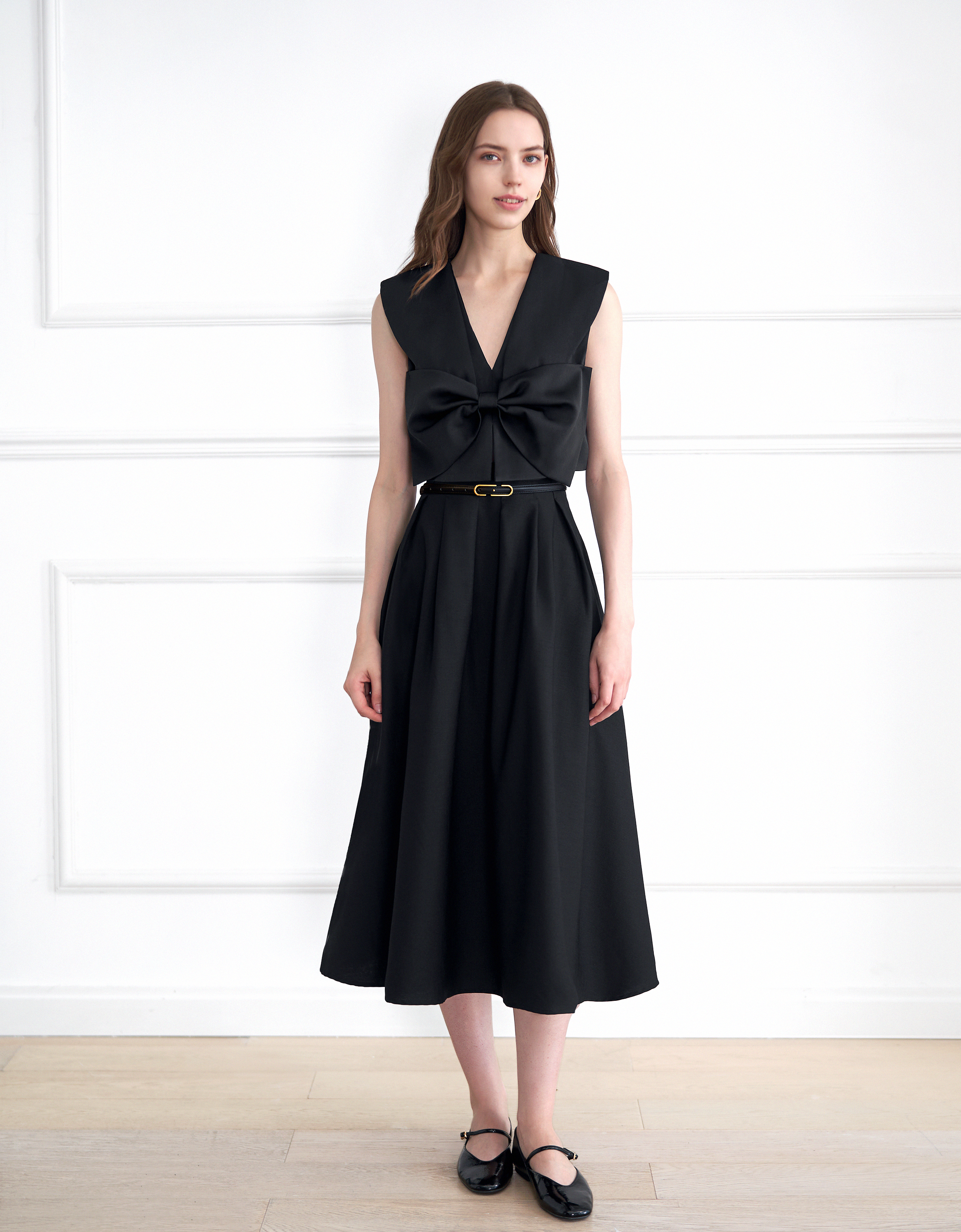 Bow Front Sleeveless Top
