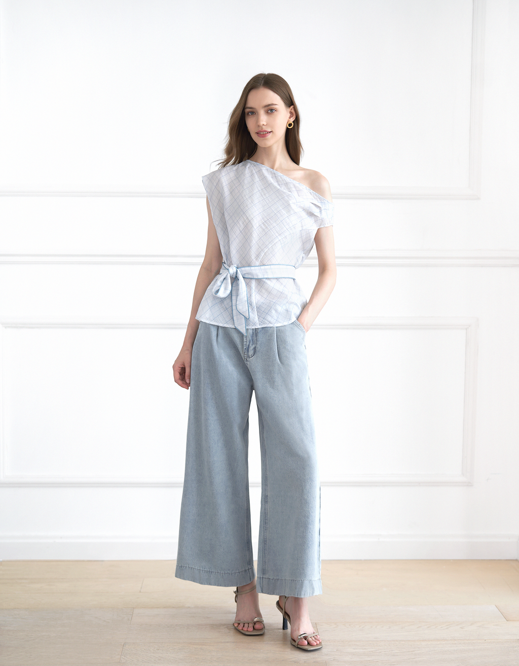 Asymmetric Gathered Off-shoulder Top