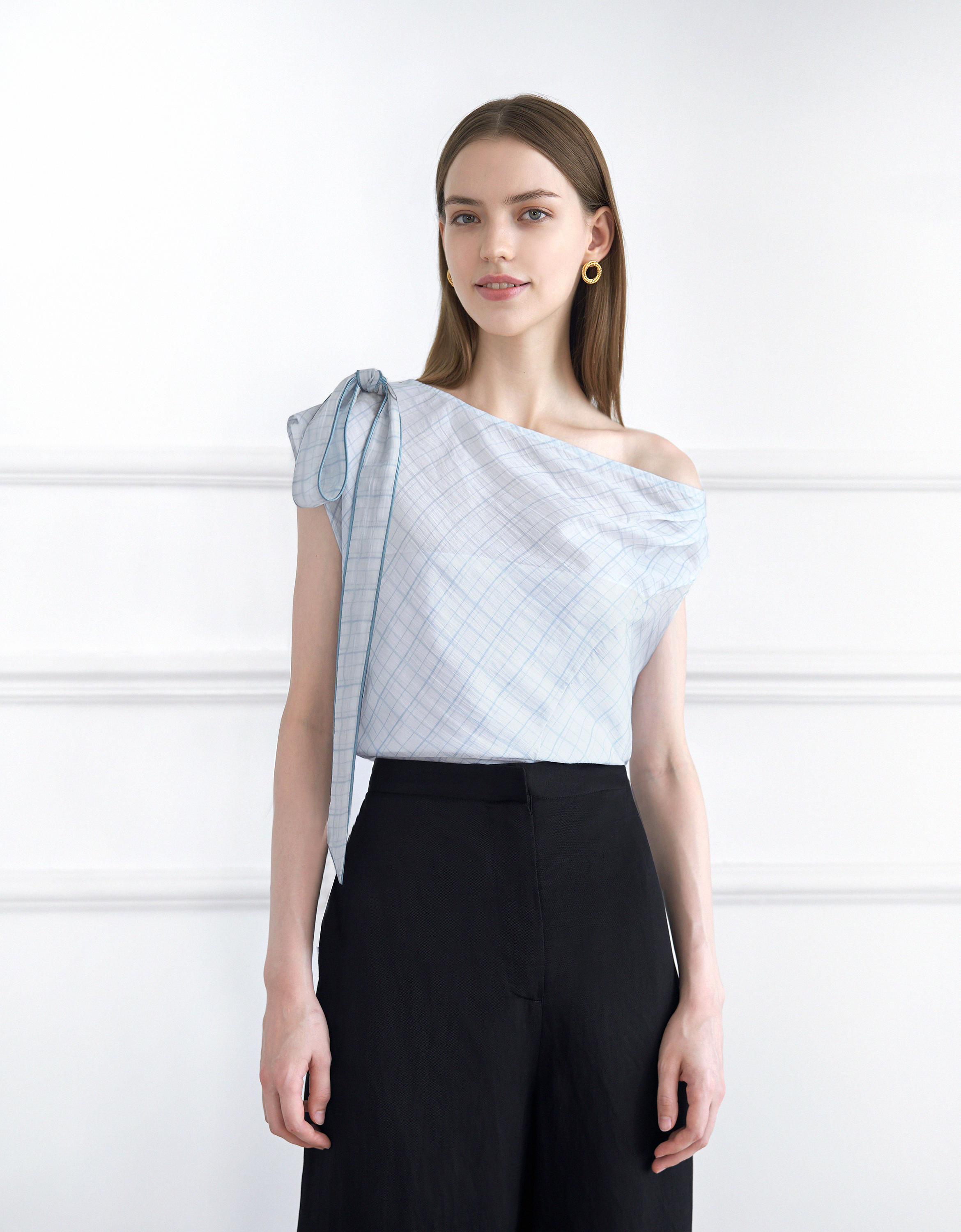 Asymmetric Gathered Off-shoulder Top