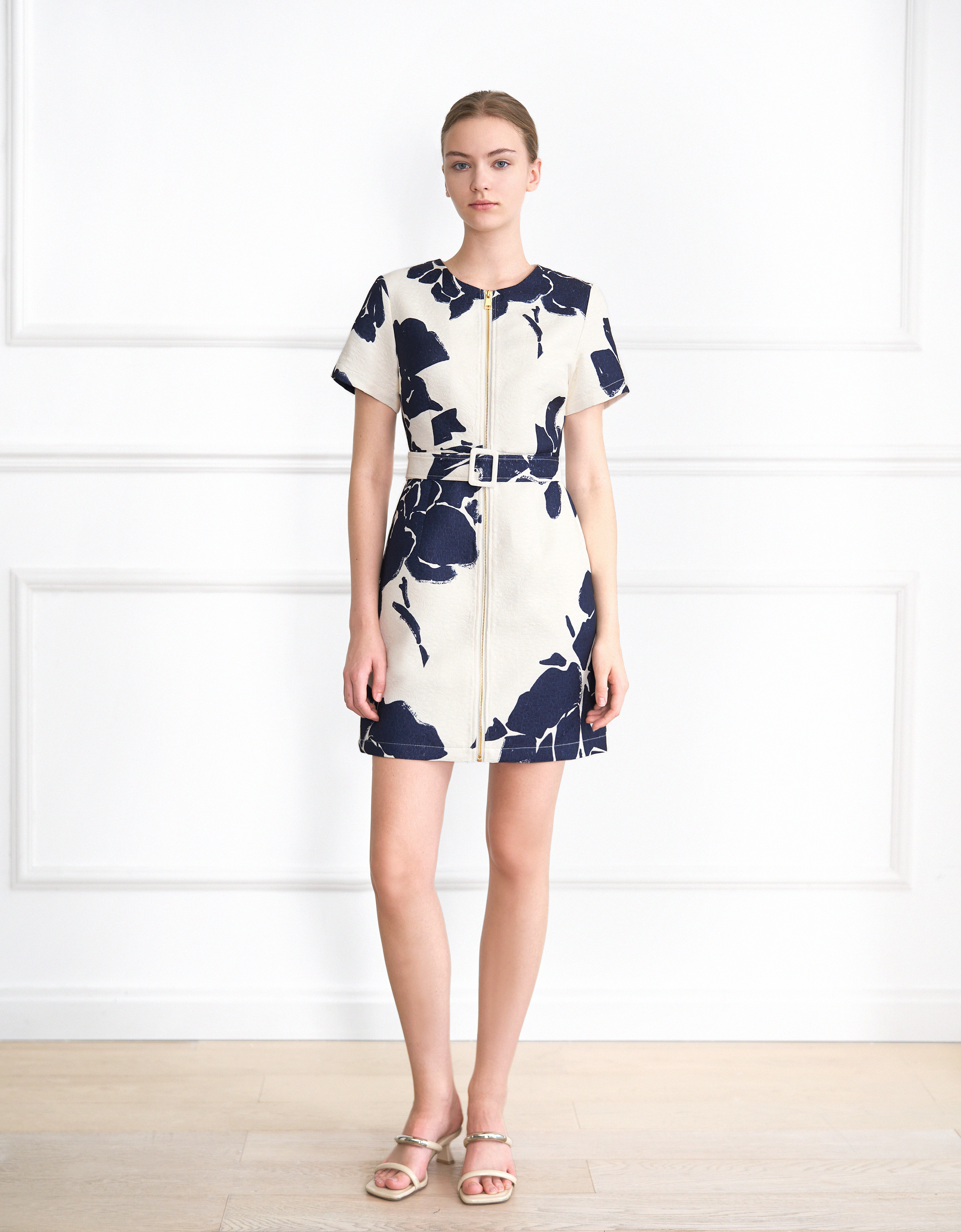 Floral Print Short Sleeve Zip Up Dress