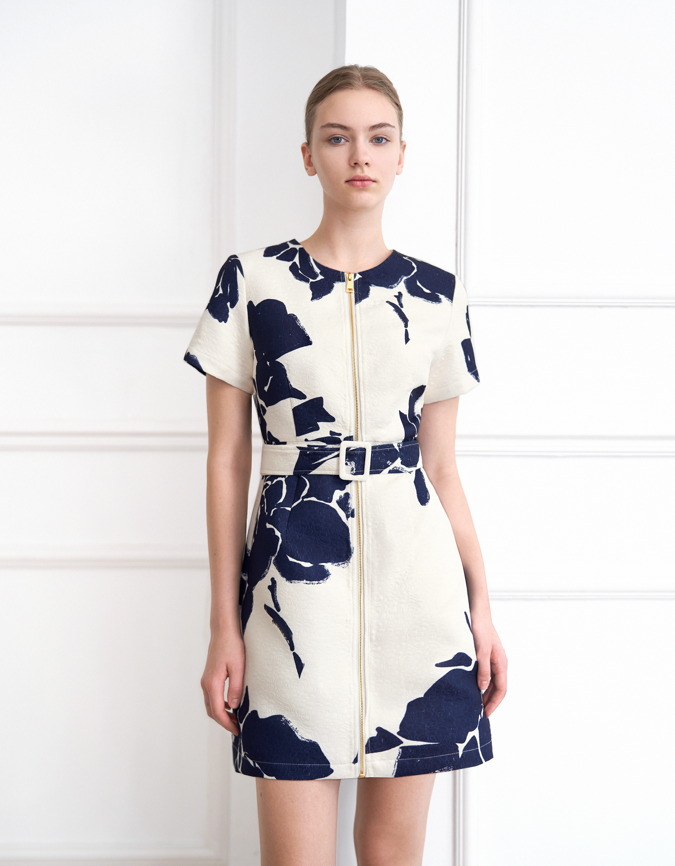 Floral Print Short Sleeve Zip Up Dress