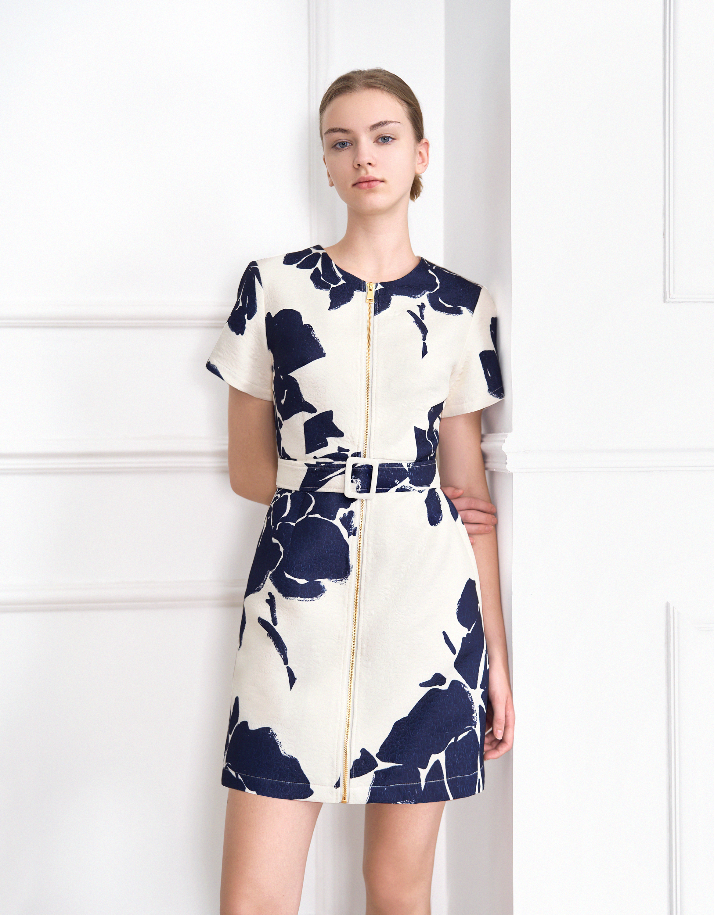 Floral Print Short Sleeve Zip Up Dress