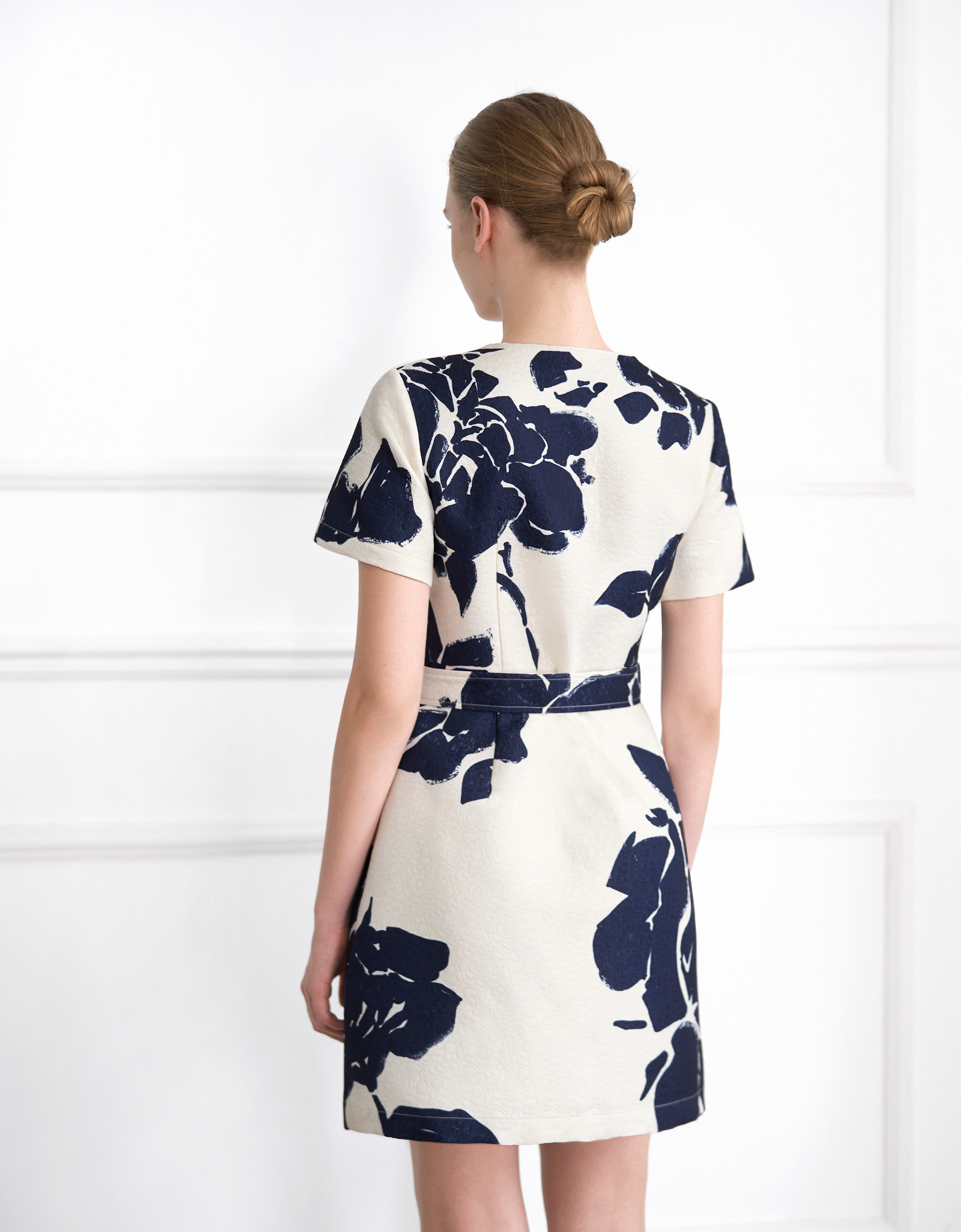 Floral Print Short Sleeve Zip Up Dress