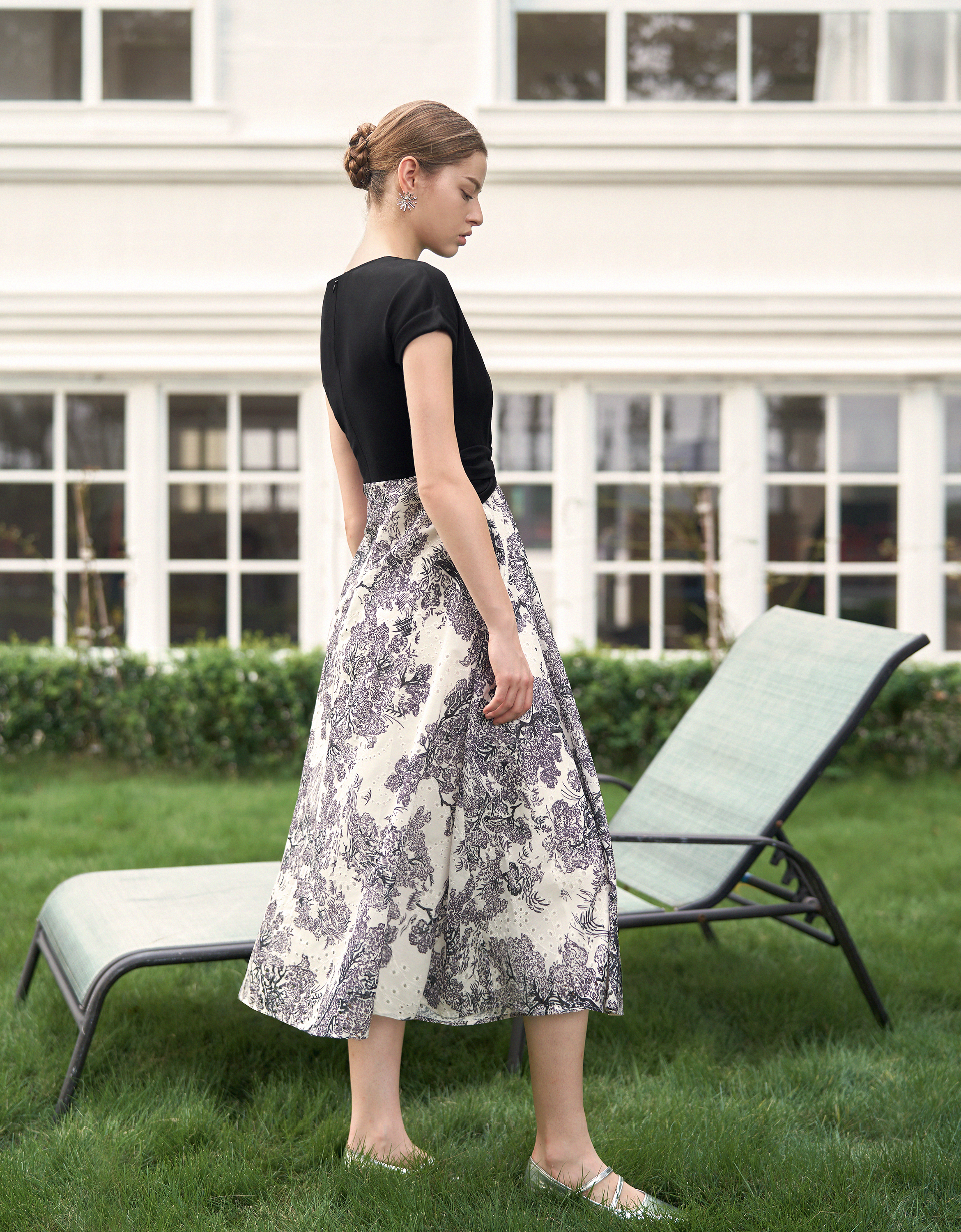 Contrast Floral Skirt Midi Dress