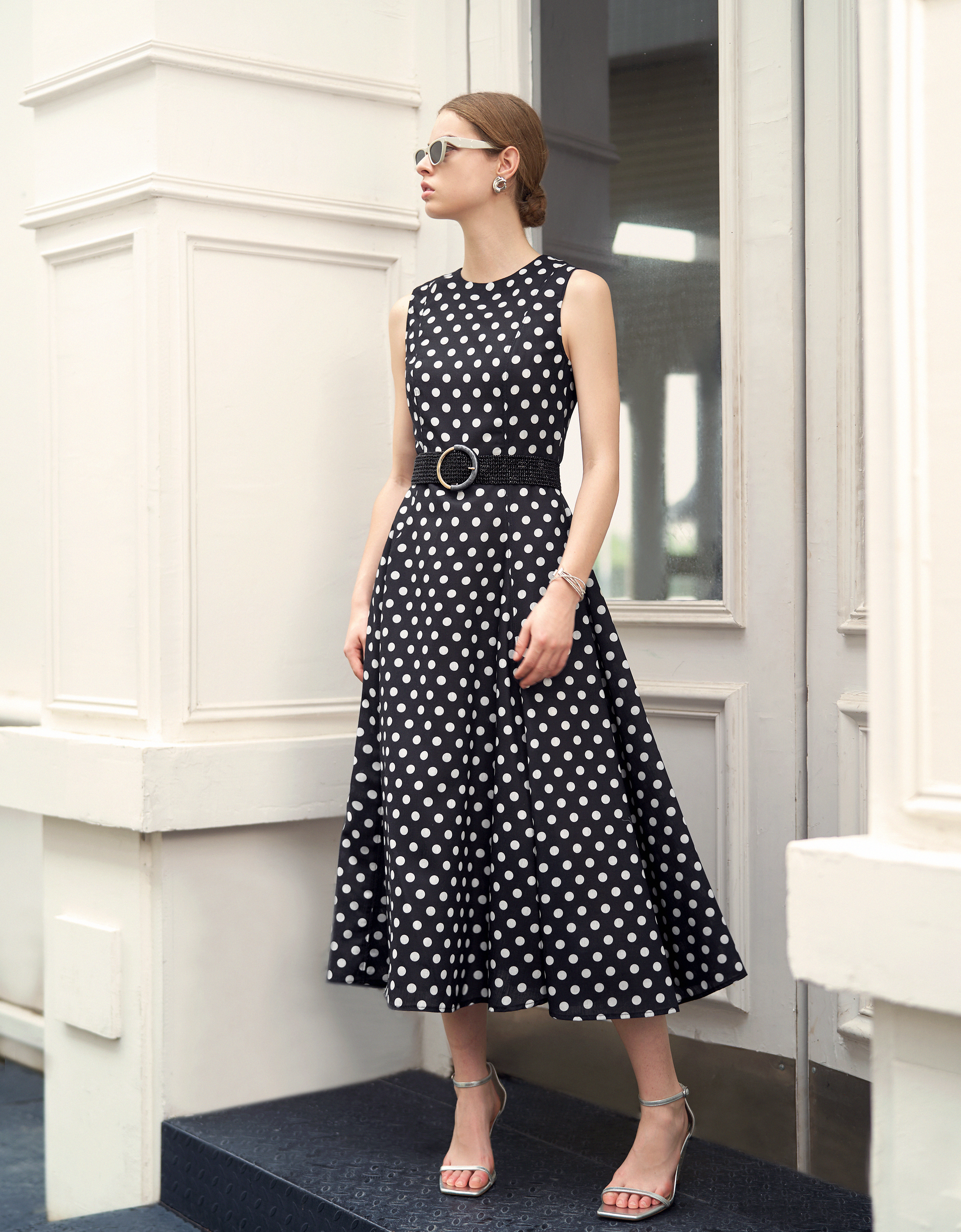 Polka Dot Round Neck Sleeveless Dress
