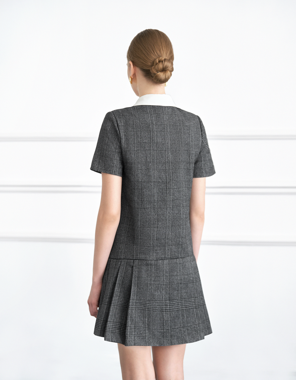 Contrast Collar Pleated Hem Plaid Dress