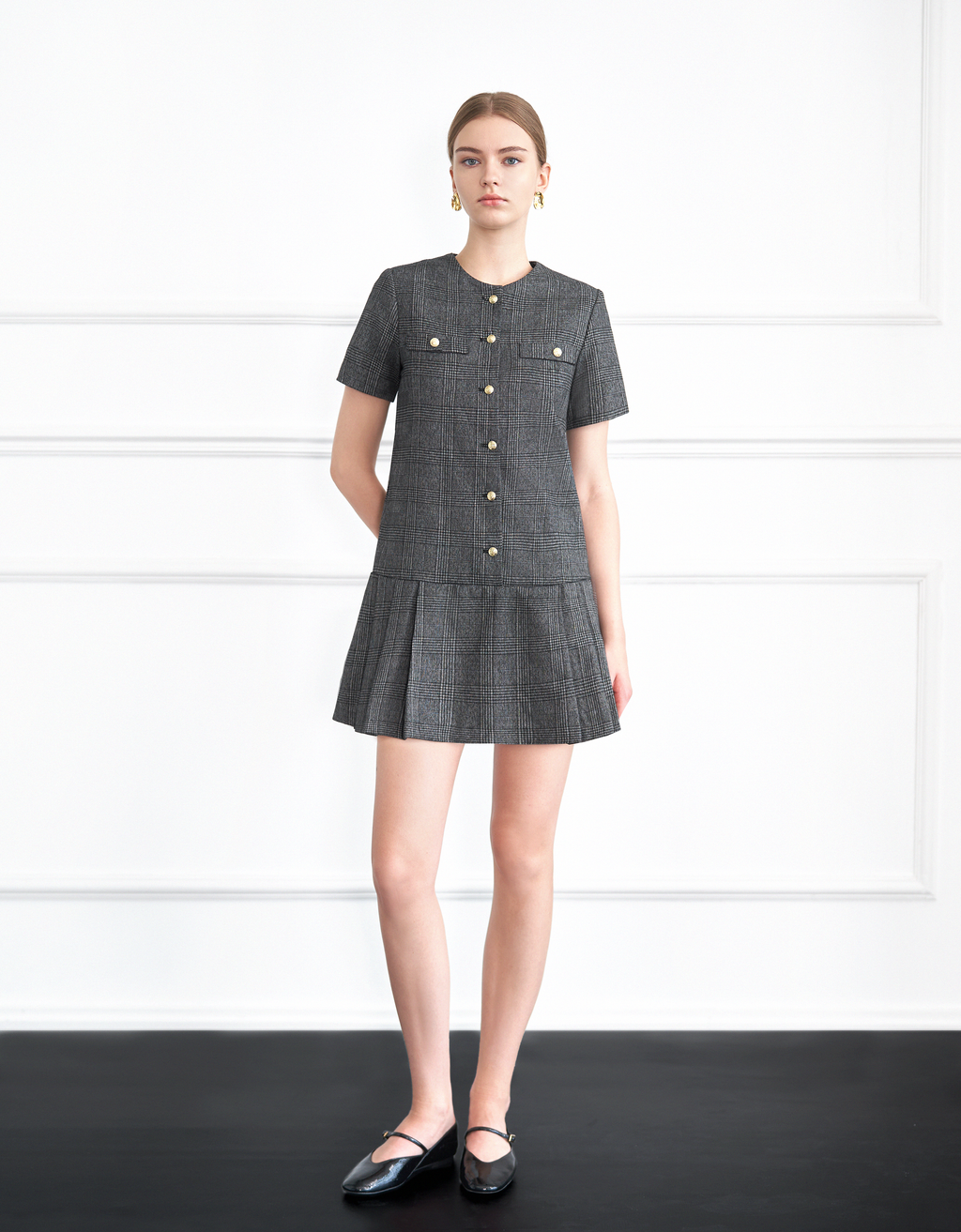 Contrast Collar Pleated Hem Plaid Dress