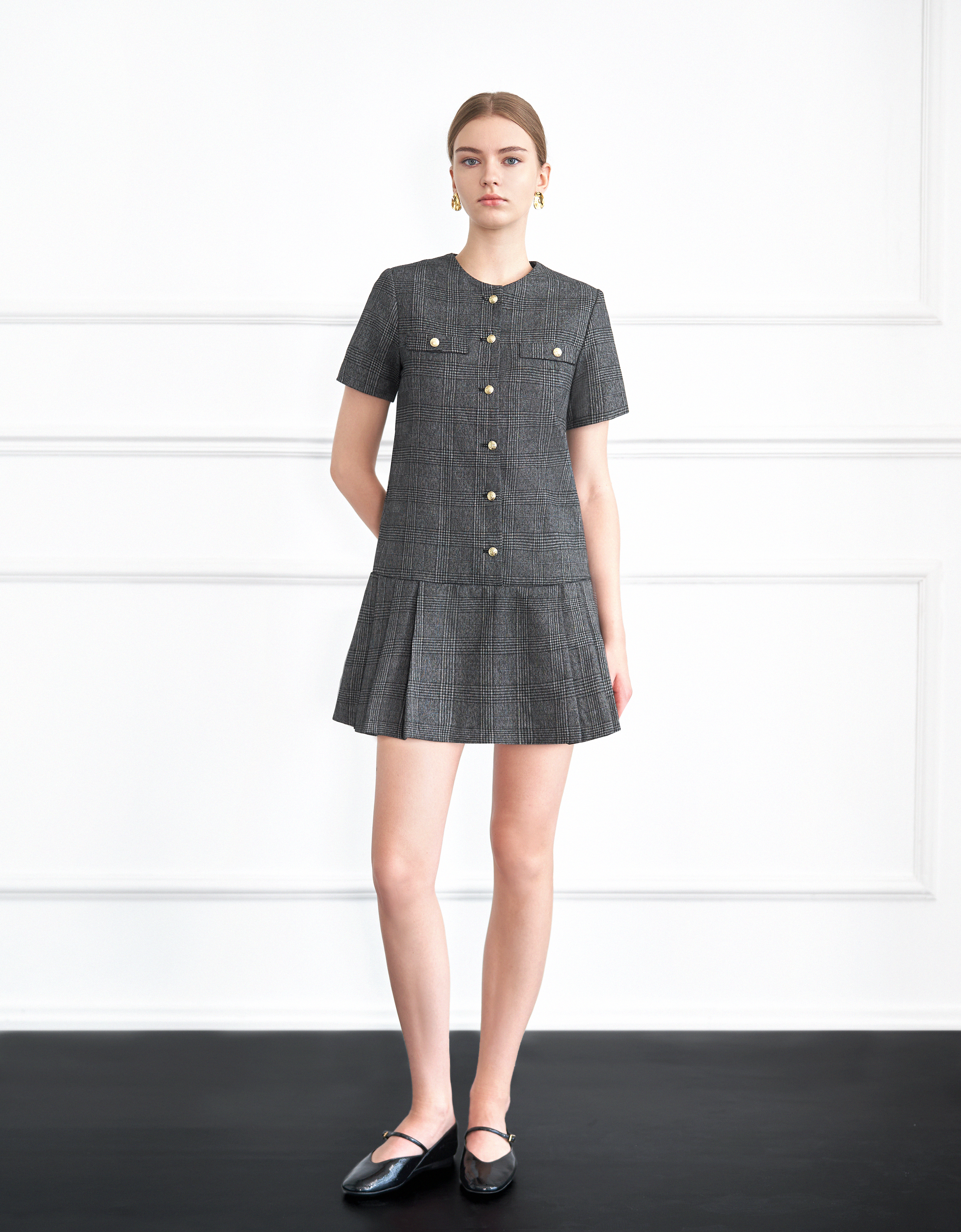 Contrast Collar Pleated Hem Plaid Dress