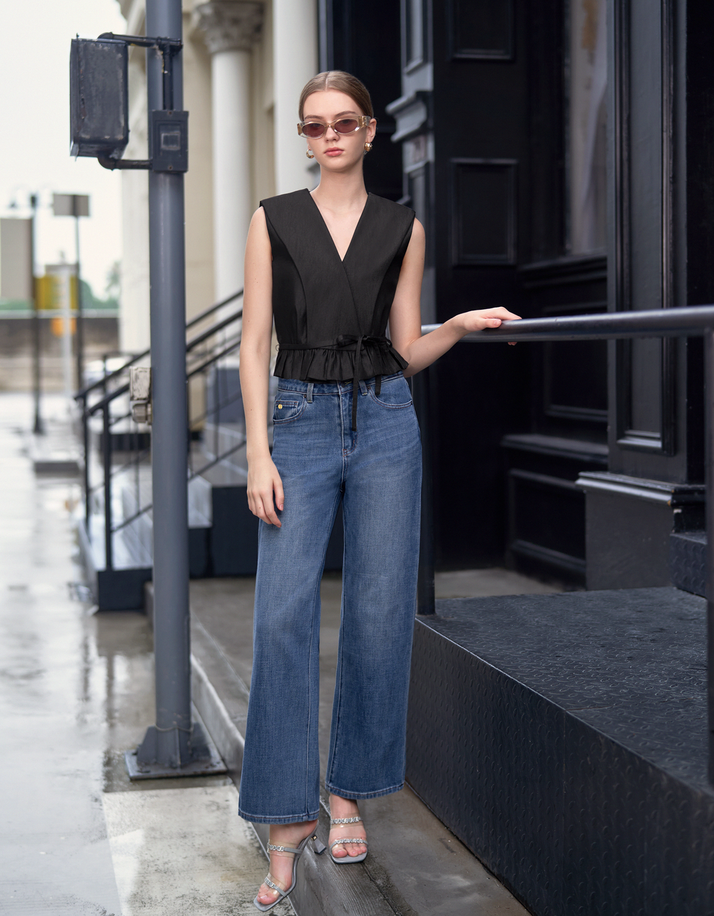 V-neck Ruffled Crop Top