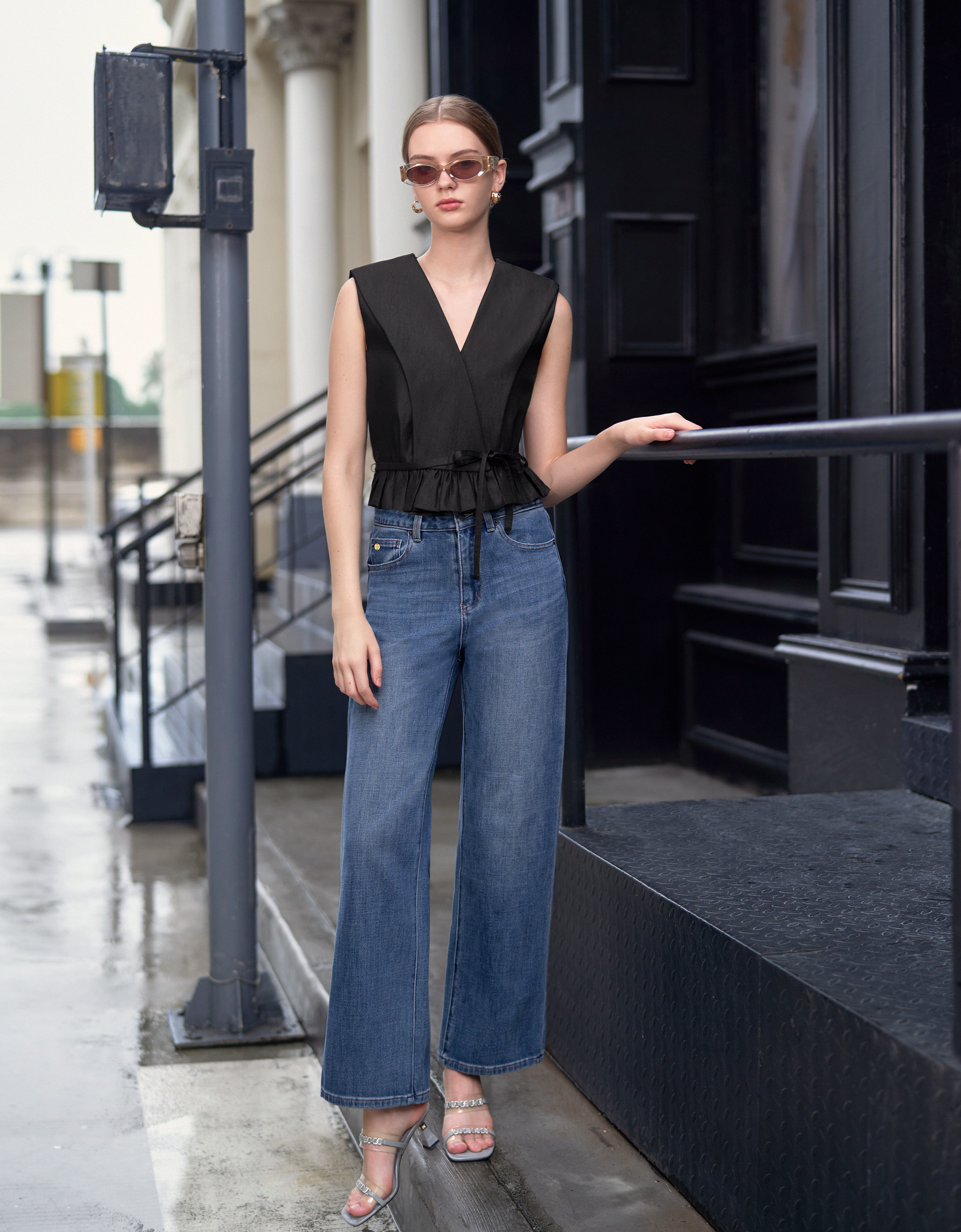 V-neck Ruffled Crop Top