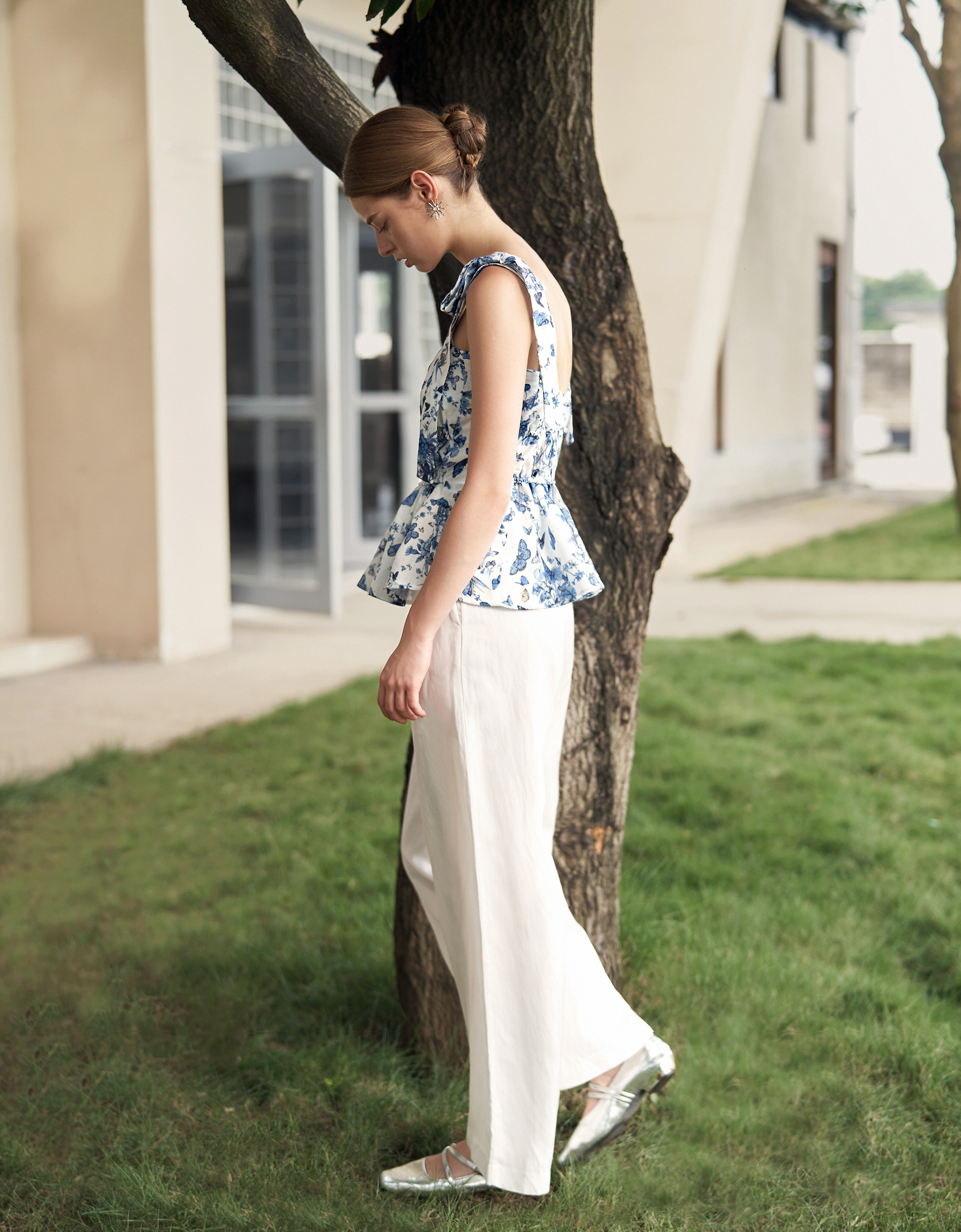 Shoulder Bow Ruched Waist Printed Top