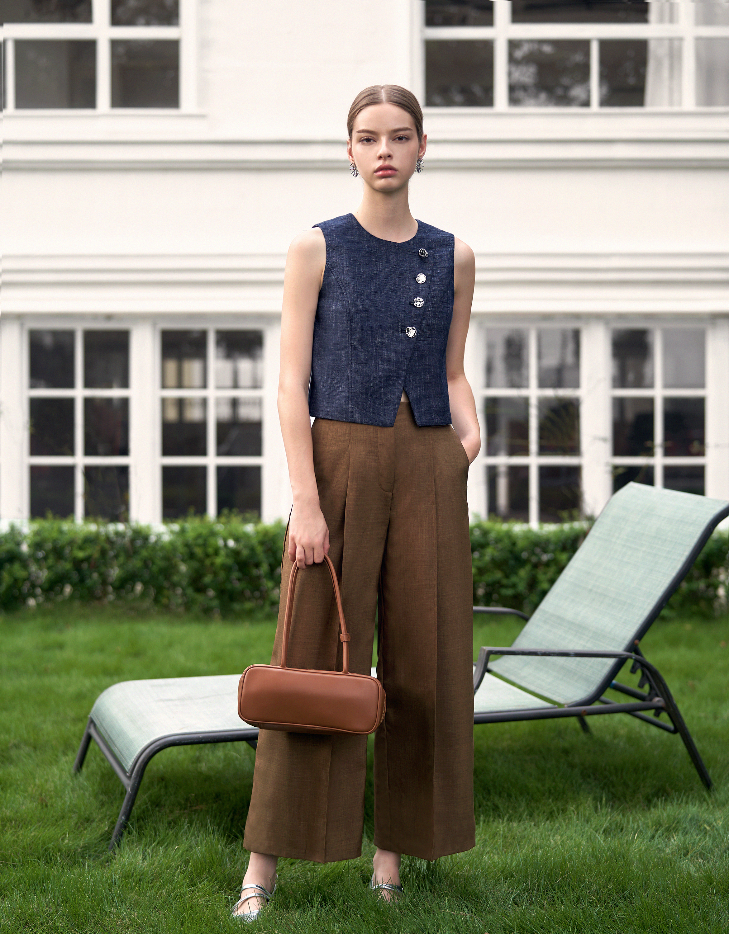 Pleated Wide Leg Straight Pants