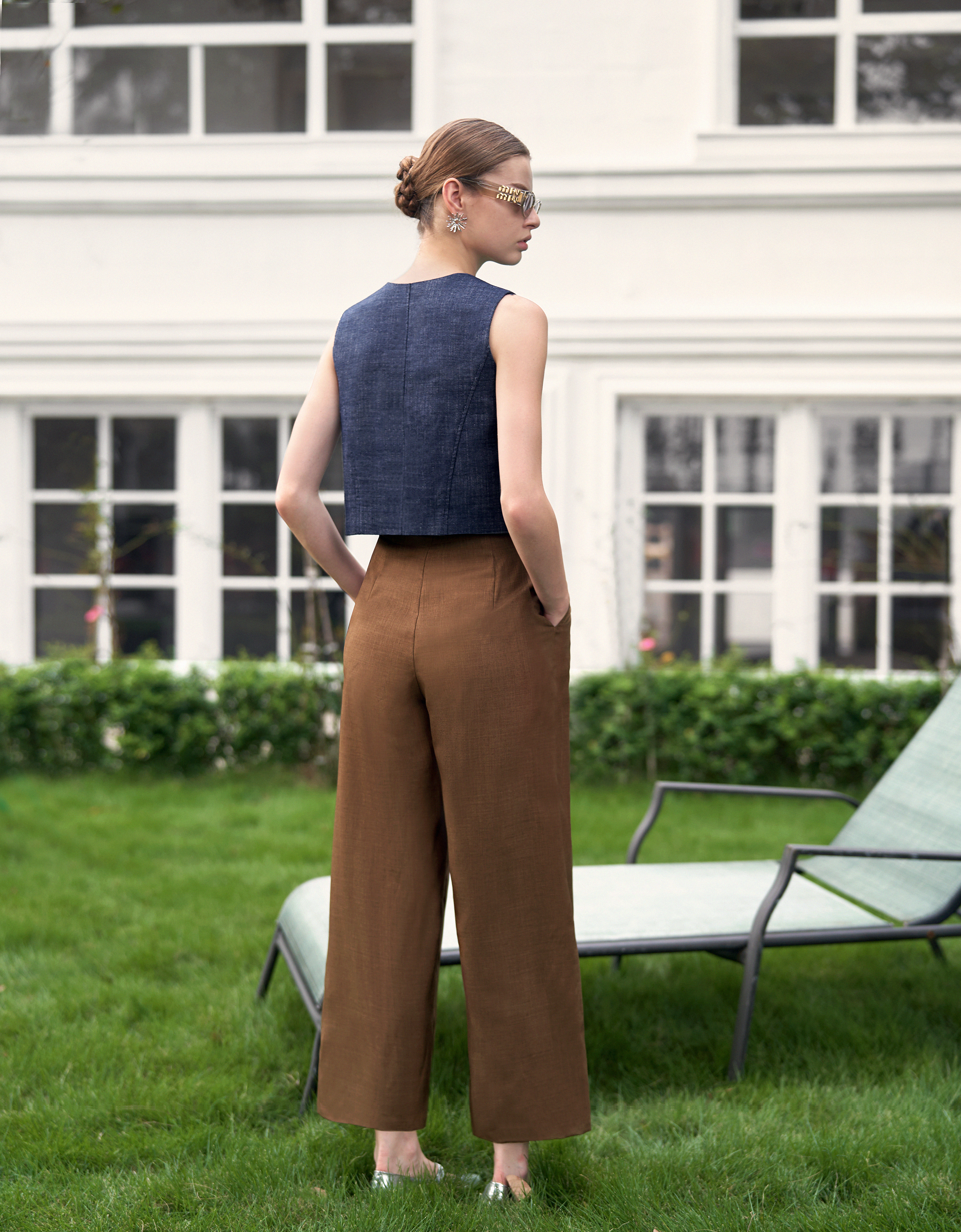 Pleated Wide Leg Straight Pants