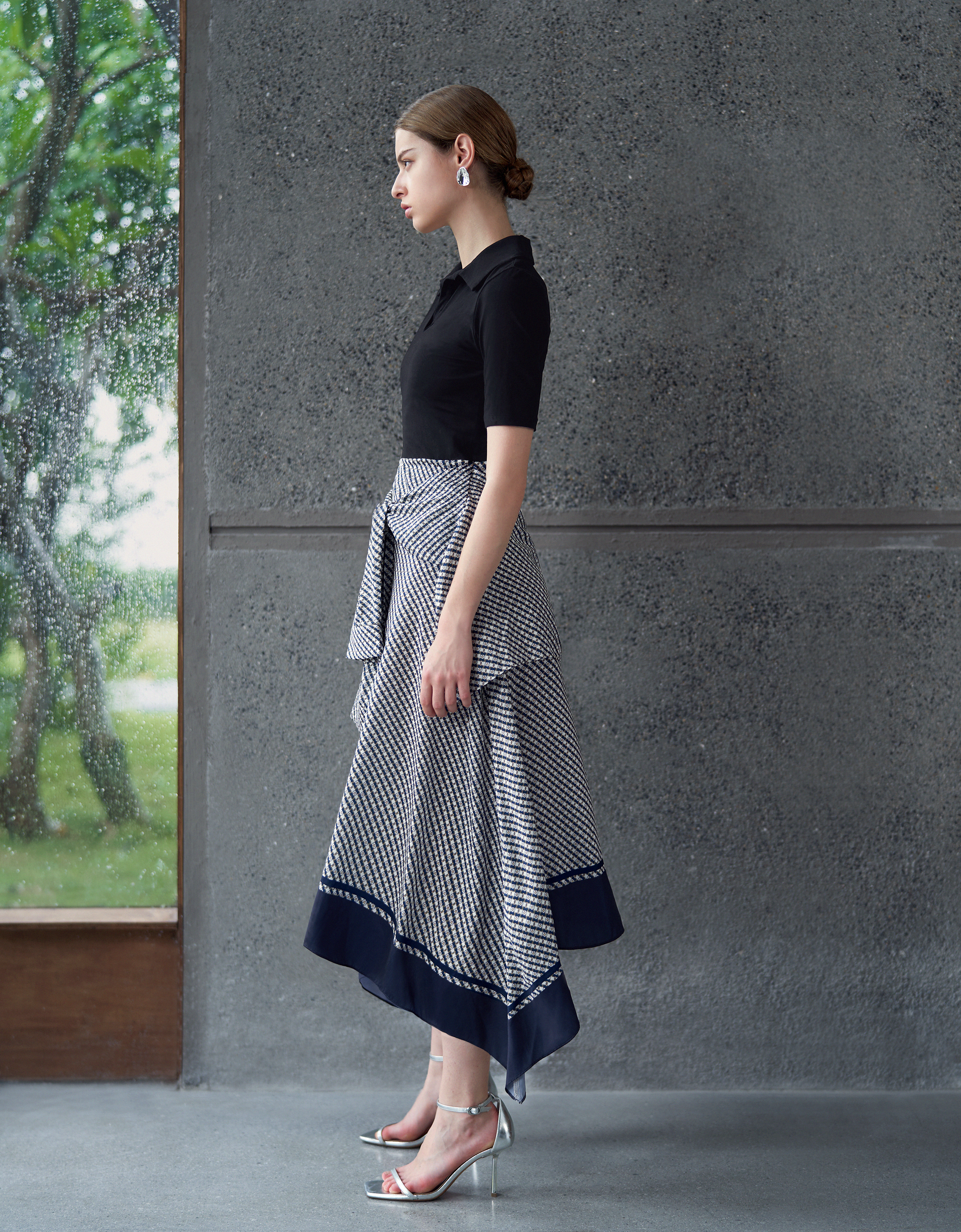Contrast Printed Skirt Short Sleeve Midi Dress