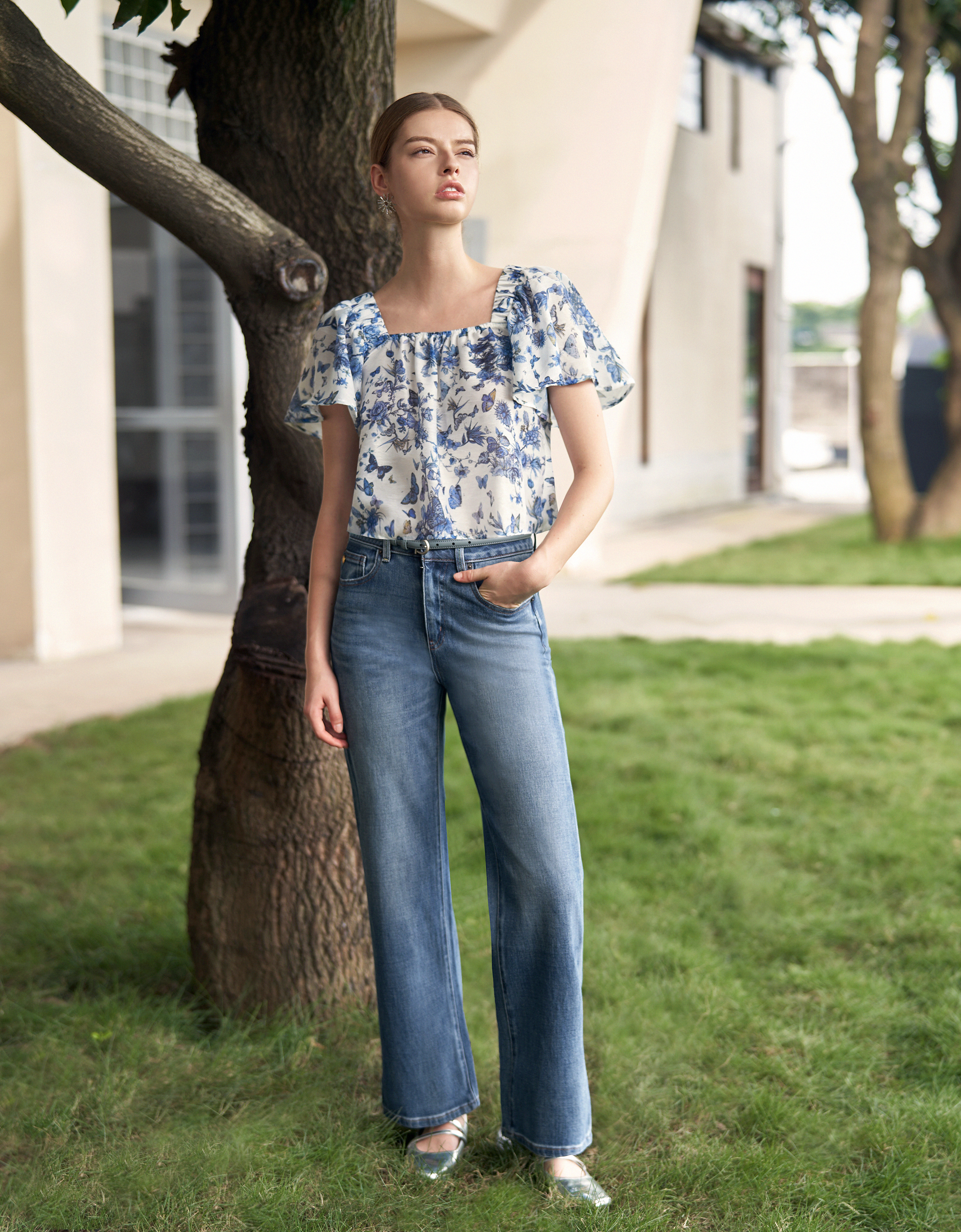 Ruffle Sleeve Square Neck Butterfly Print Top