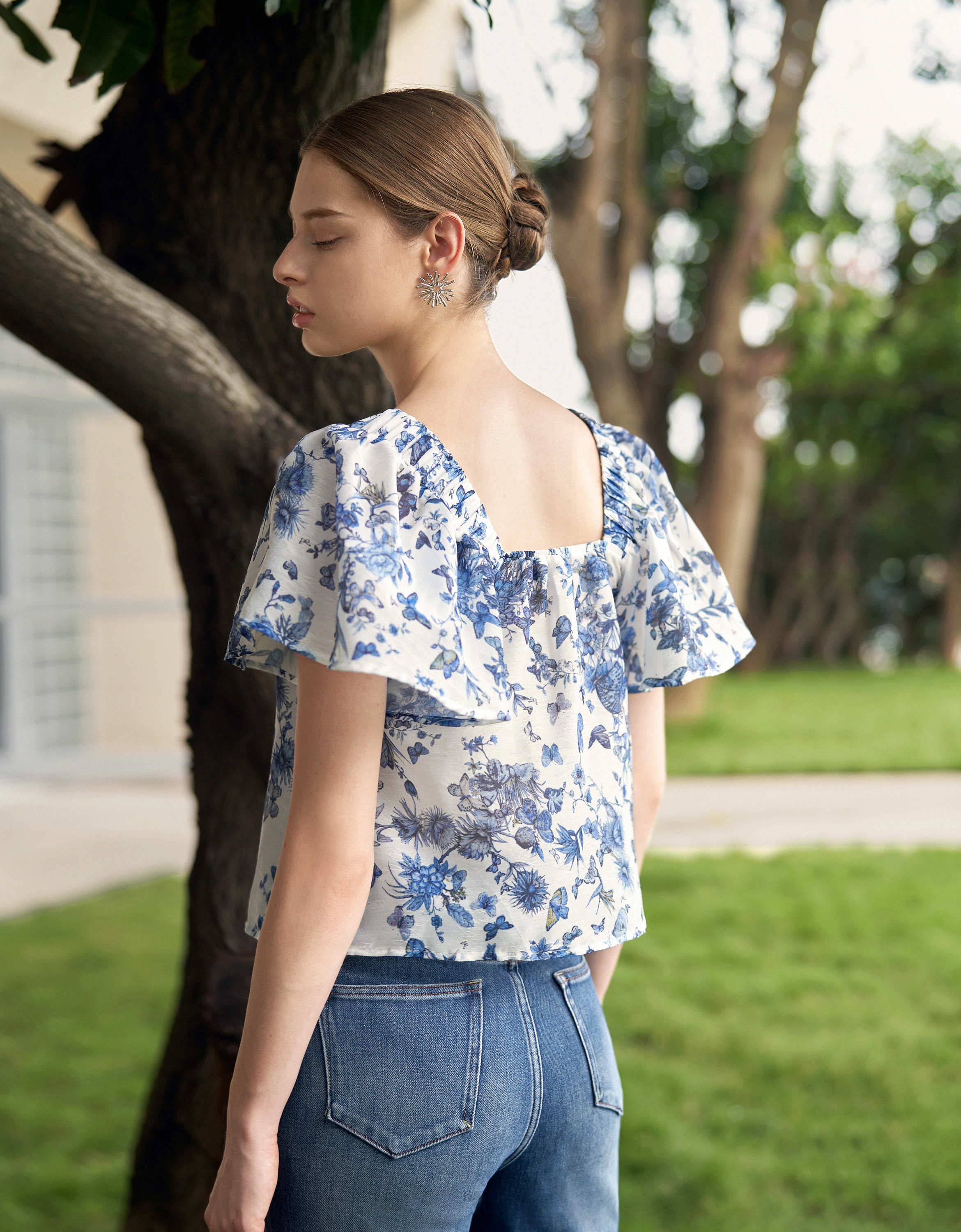 Ruffle Sleeve Square Neck Butterfly Print Top