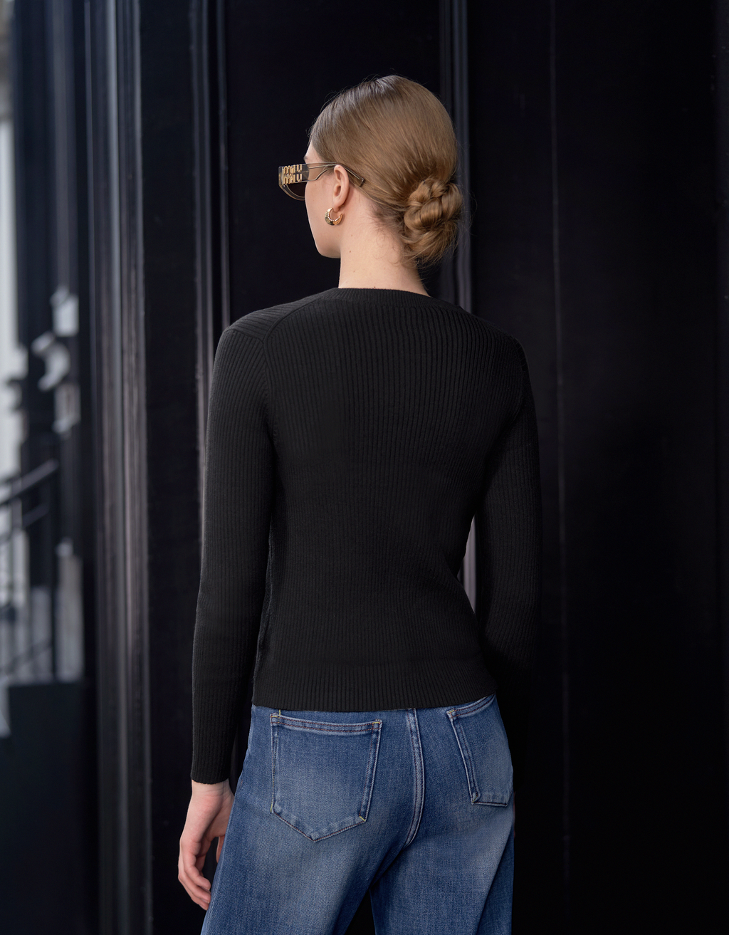 Metal Button Long Sleeve Knit Top